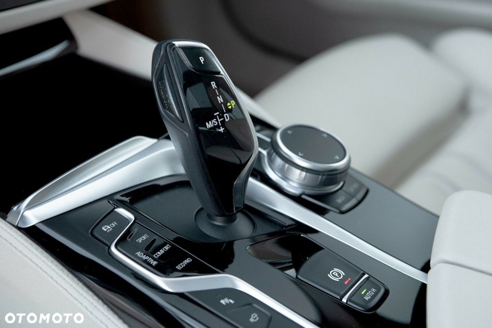 BMW Seria 5 - 26