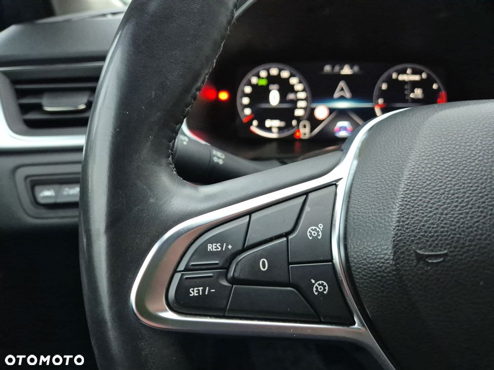 Renault Captur 1.3 TCe mHEV Techno - 19