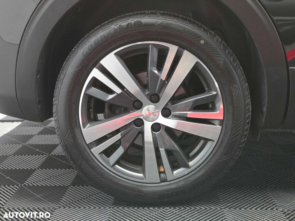 Peugeot 5008 - 40