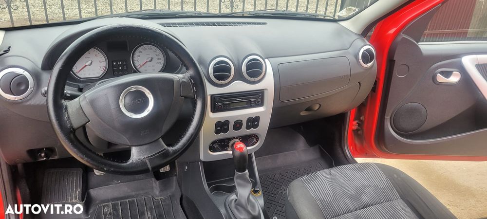 Dacia Logan K90 1.5 dCi Laureate - 12