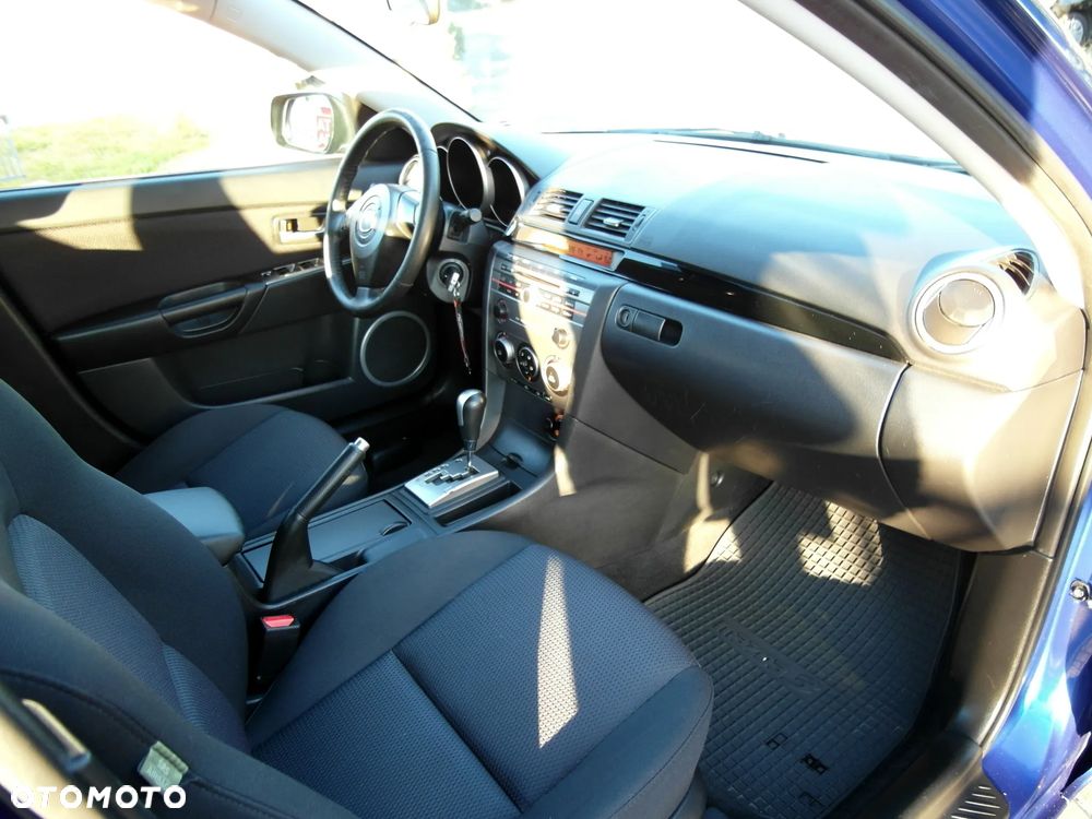 Mazda 3 1.6 Sport Exclusive - 22