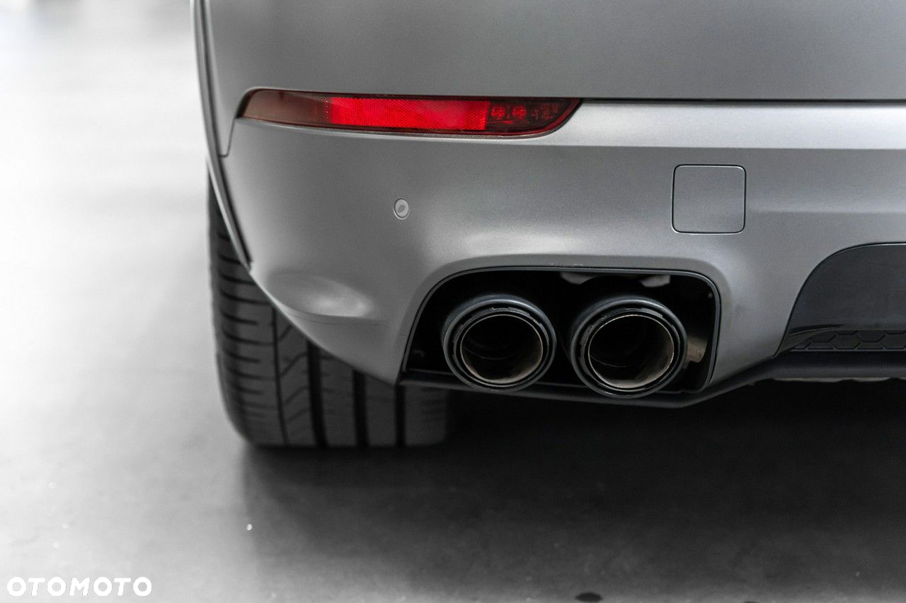 Porsche Cayenne Turbo - 18