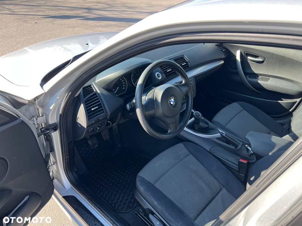 BMW Seria 1 - 14