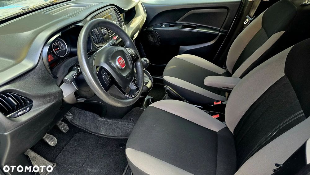 Fiat Doblo 1.4 T-Jet 16V Dynamic - 11