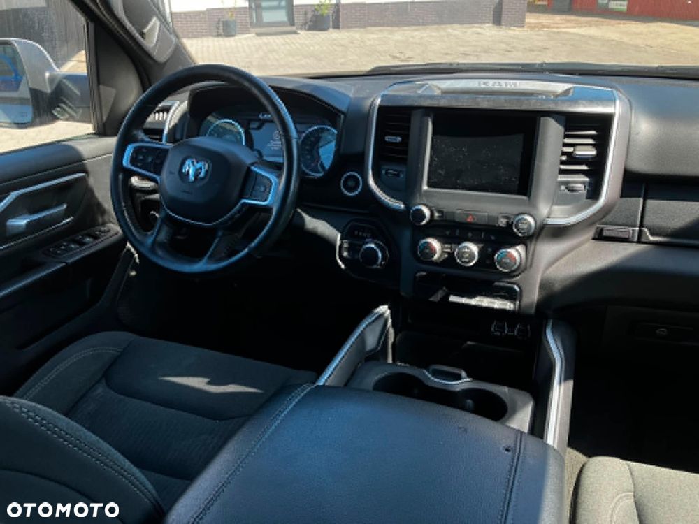 RAM 1500 5.7 Crew Cab Laramie - 7