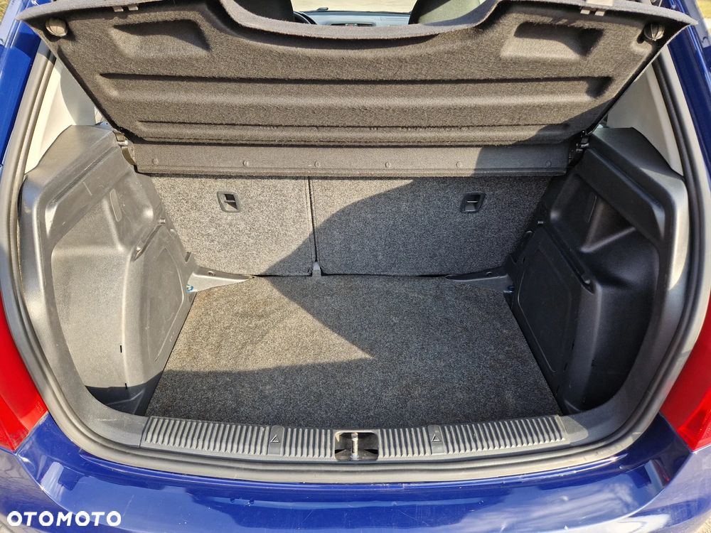 Skoda Fabia 1.2 HTP COOL Edition - 15