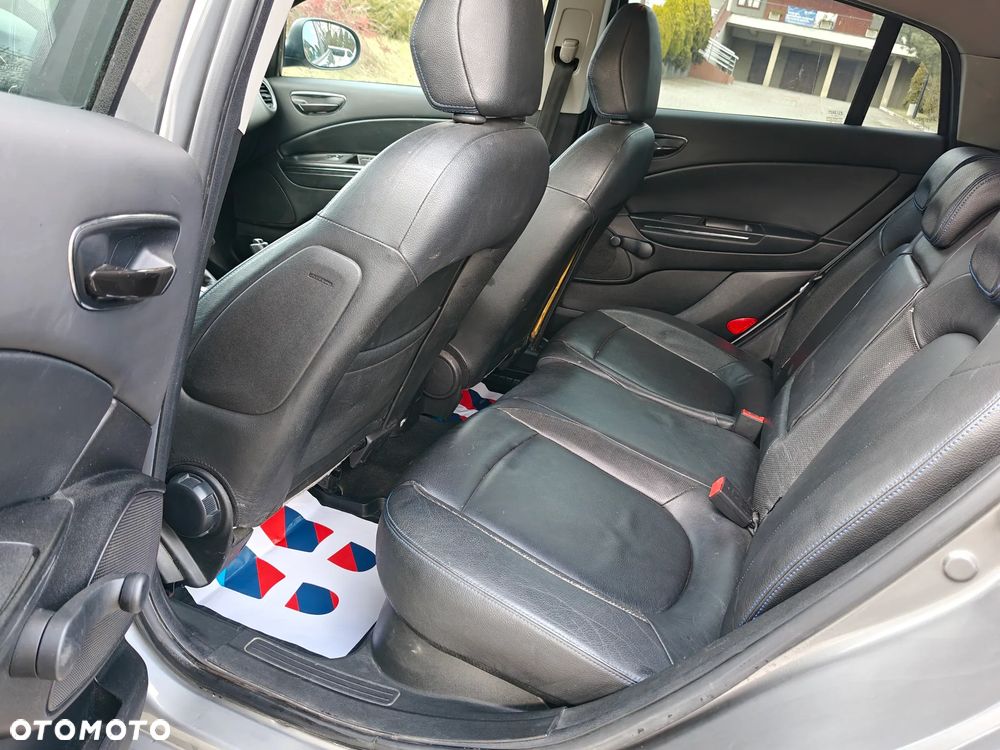 Fiat Bravo 1.6 Multijet 16V Dynamic - 8