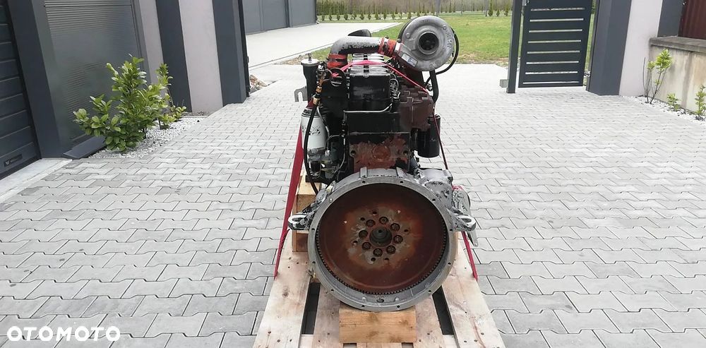SILNIK CUMMINS 6T-590 TURBO 95 kW 13008 zł netto - 4