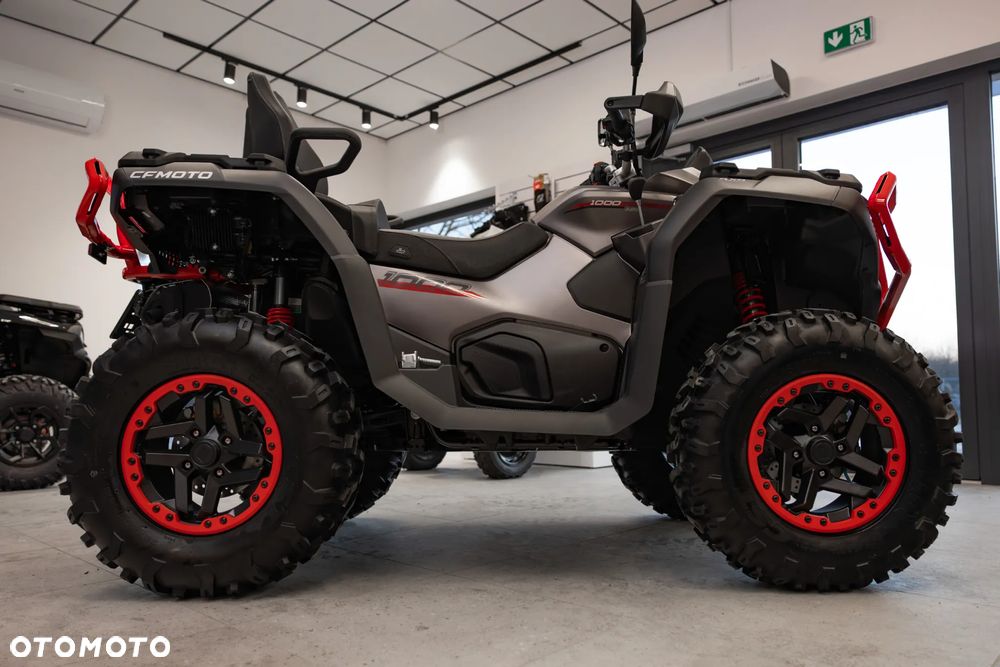 CFMoto CForce - 9