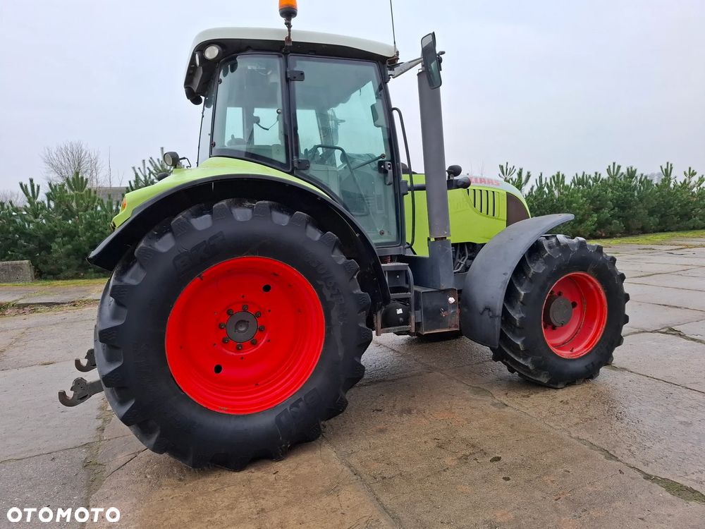 Claas Arion 640 - 2