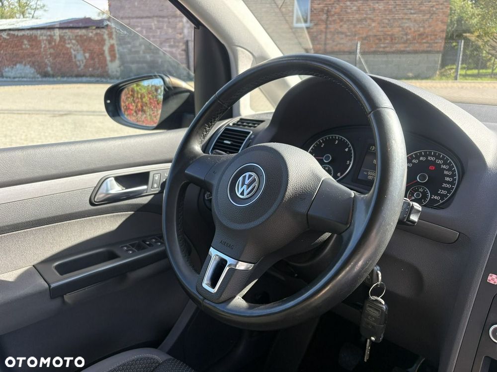 Volkswagen Touran 1.6 TDI DPF BlueMot Comfortline - 15