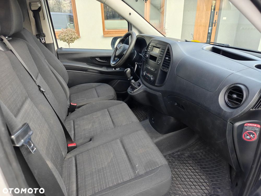 Mercedes-Benz Vito - 10