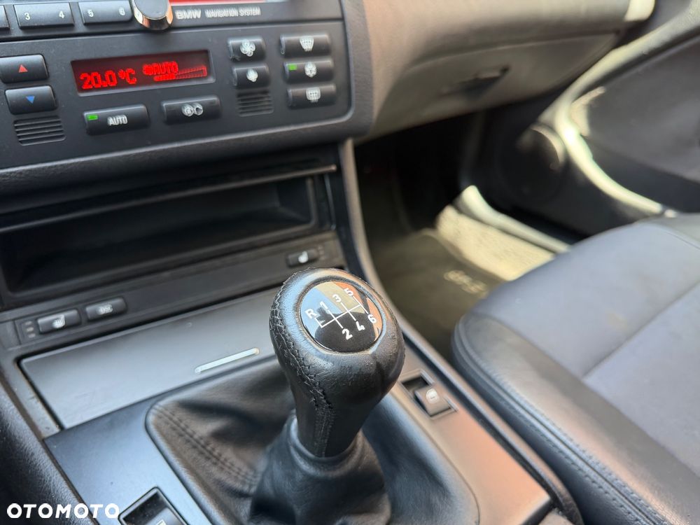 BMW Seria 3 320d - 9