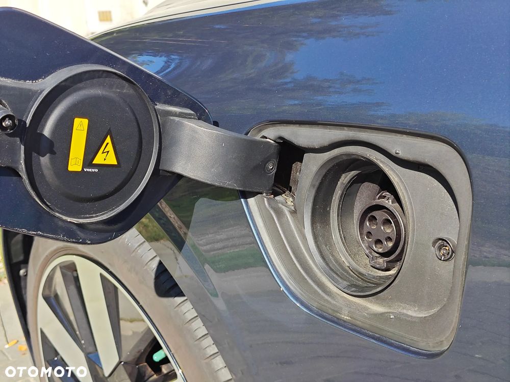 Volvo S60 T8 Recharge AWD Plus Dark - 7