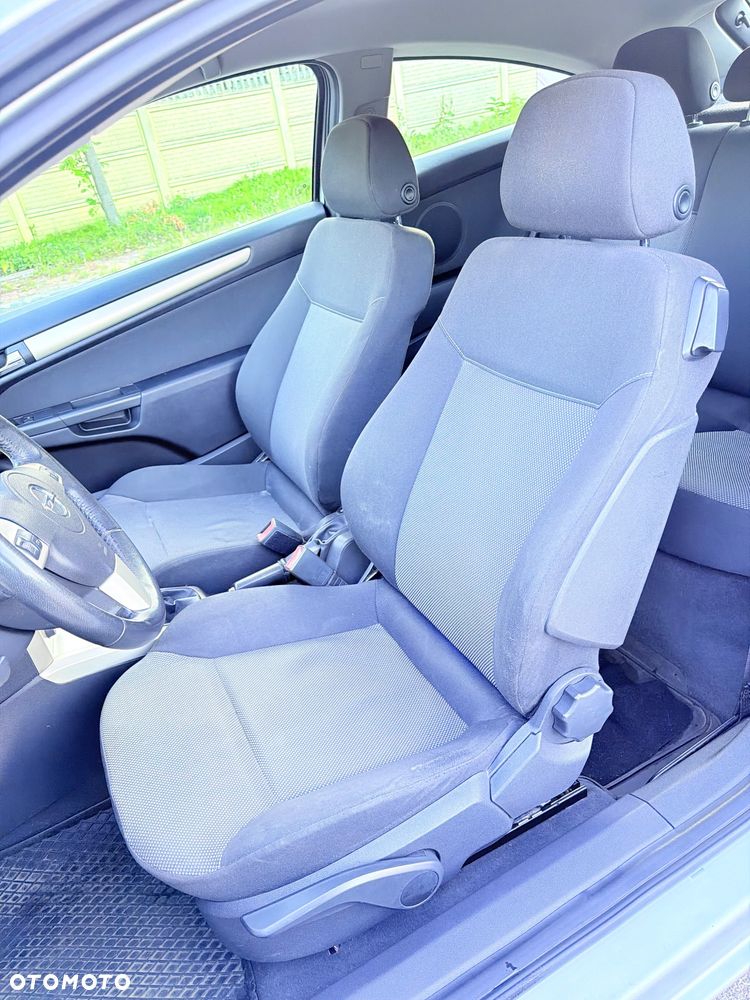 Opel Astra - 11