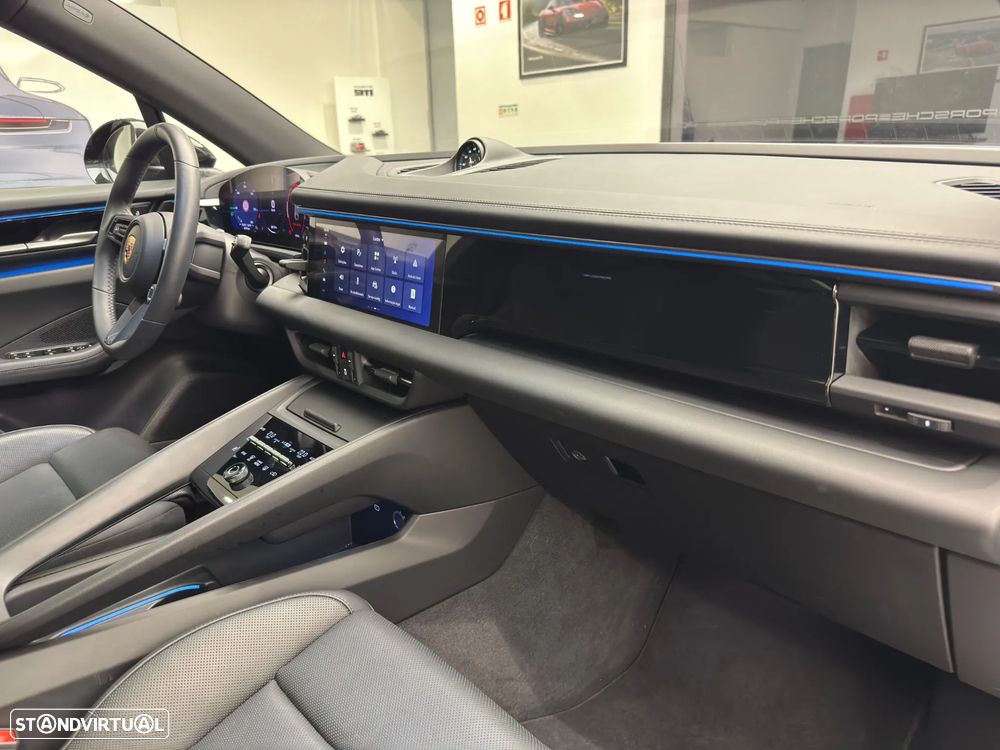 Porsche Macan 4S - 31