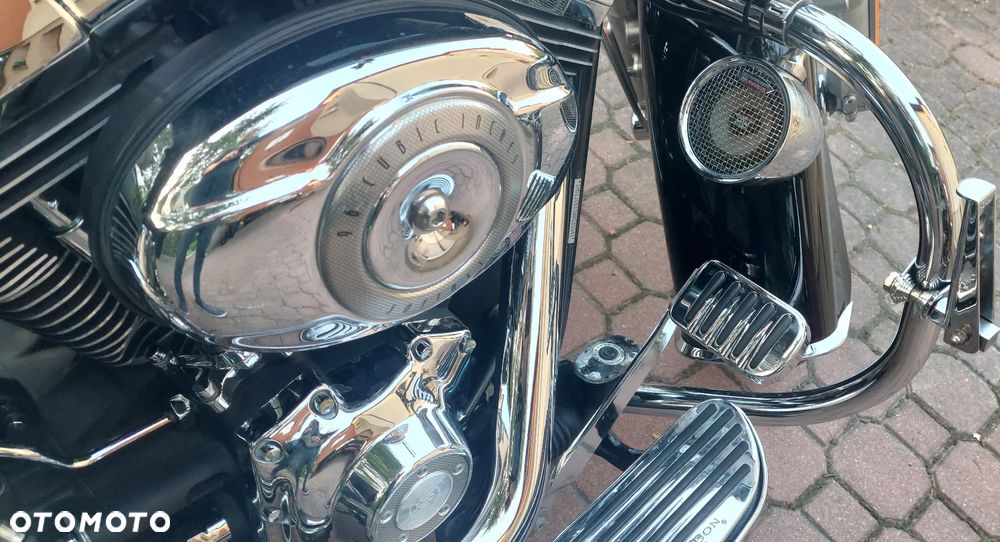 Harley-Davidson Softail Deluxe - 8