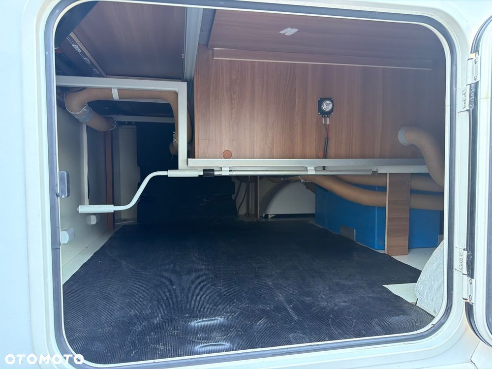 Eura Mobil Activia One 570 HS - 33