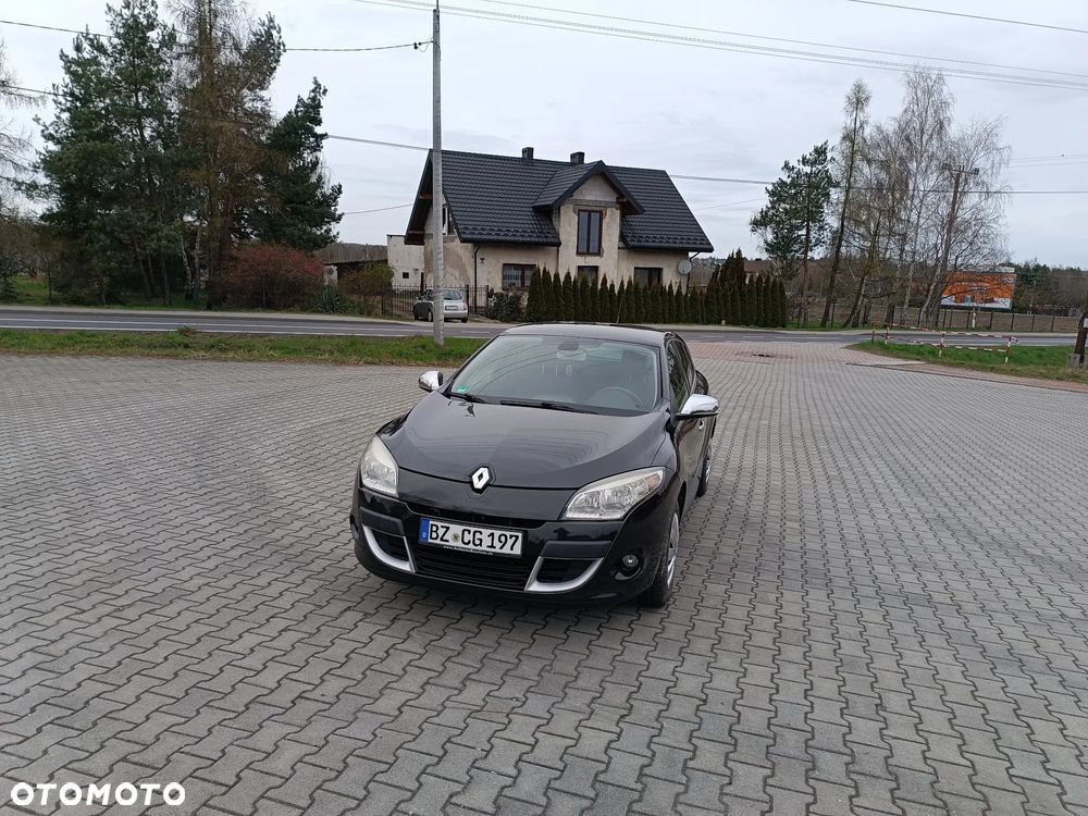 Renault Megane 1.6 16V Confort Privilege - 2