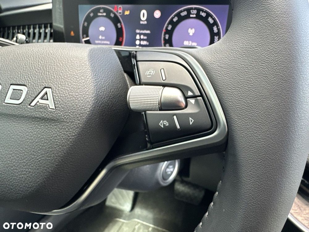 Skoda Superb 2.0 TSI 4x4 L&K DSG - 17