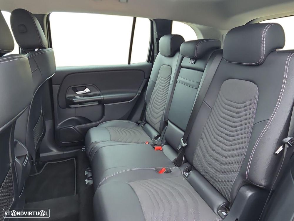 Mercedes-Benz GLB 180 d Style - 22