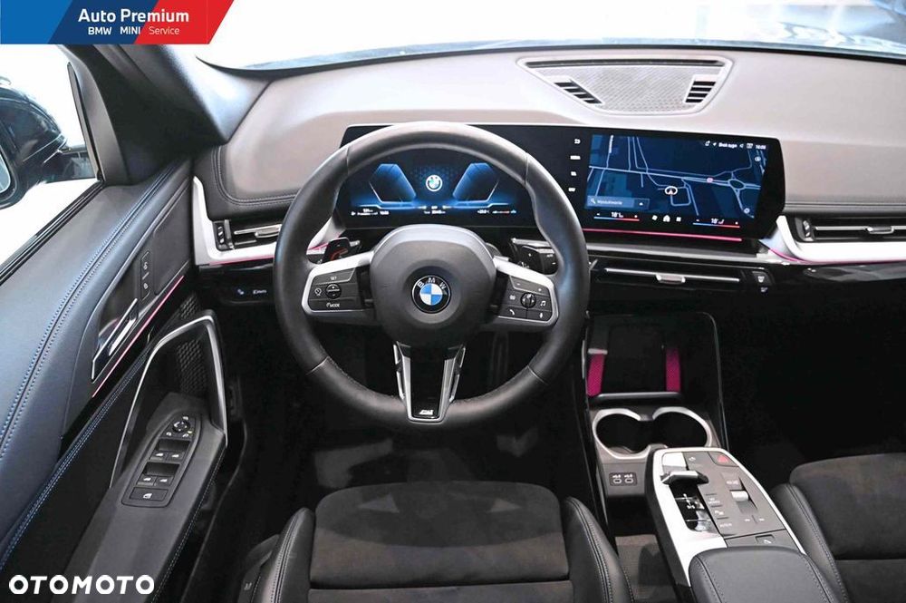 BMW X1 xDrive23d mHEV - 10