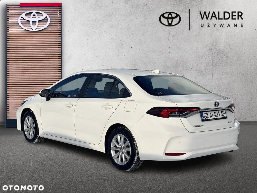 Toyota Corolla 1.8 Hybrid Comfort - 4