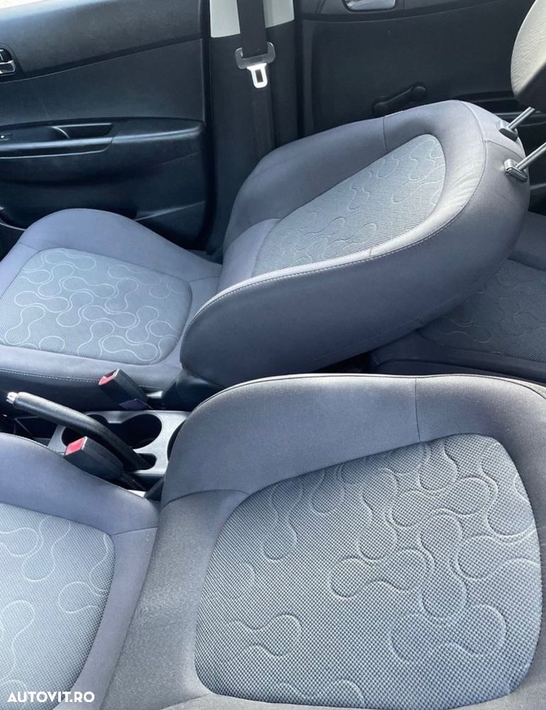 Hyundai i20 1.4 CRDi Style - 28