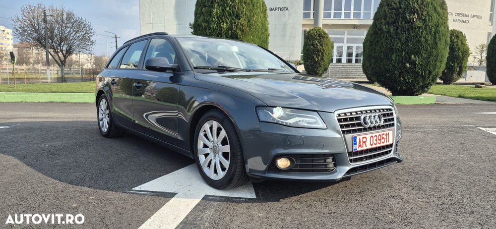 Audi A4 - 1