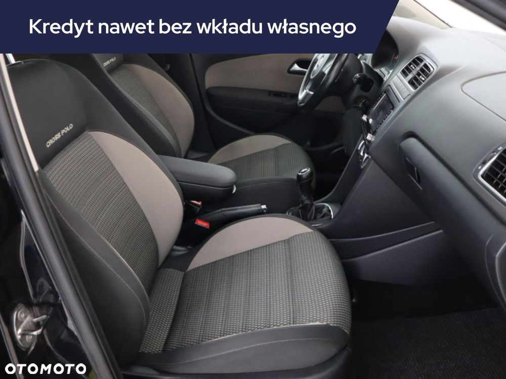 Volkswagen Polo - 11