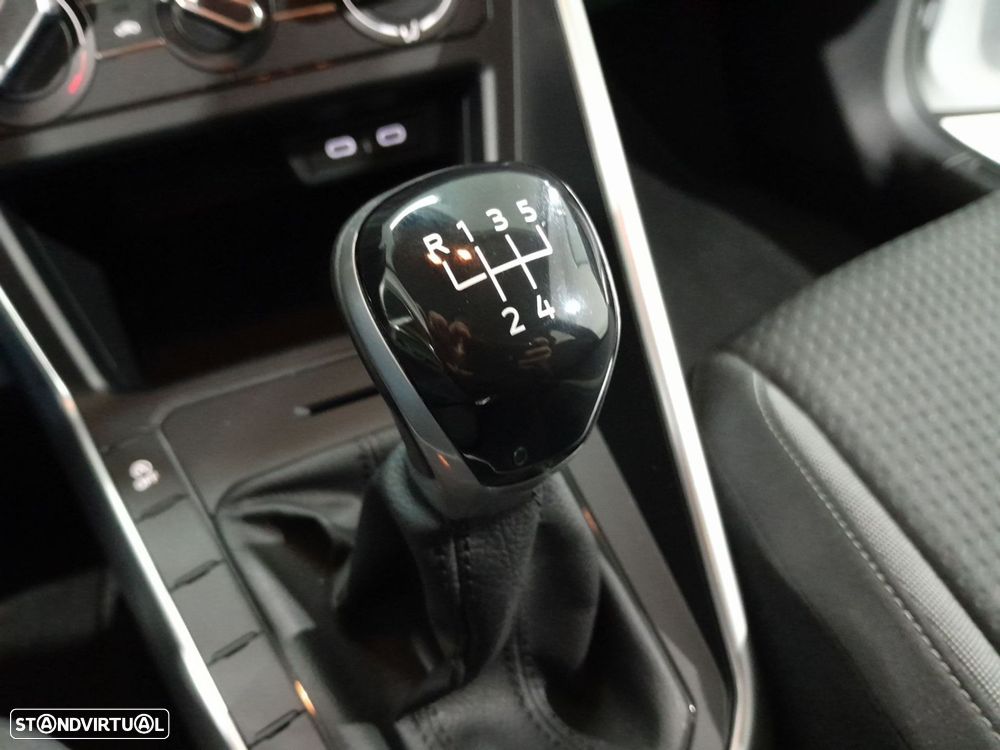 VW Polo 1.0 TSI Urban - 19