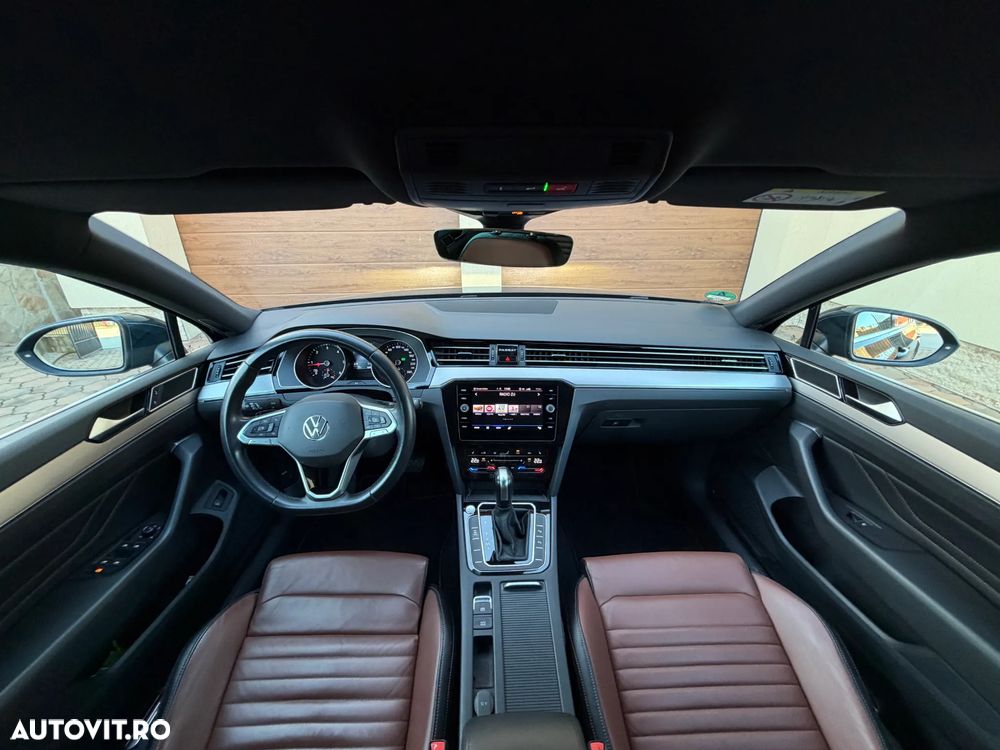 Volkswagen Passat 2.0 TDI SCR DSG Elegance - 11