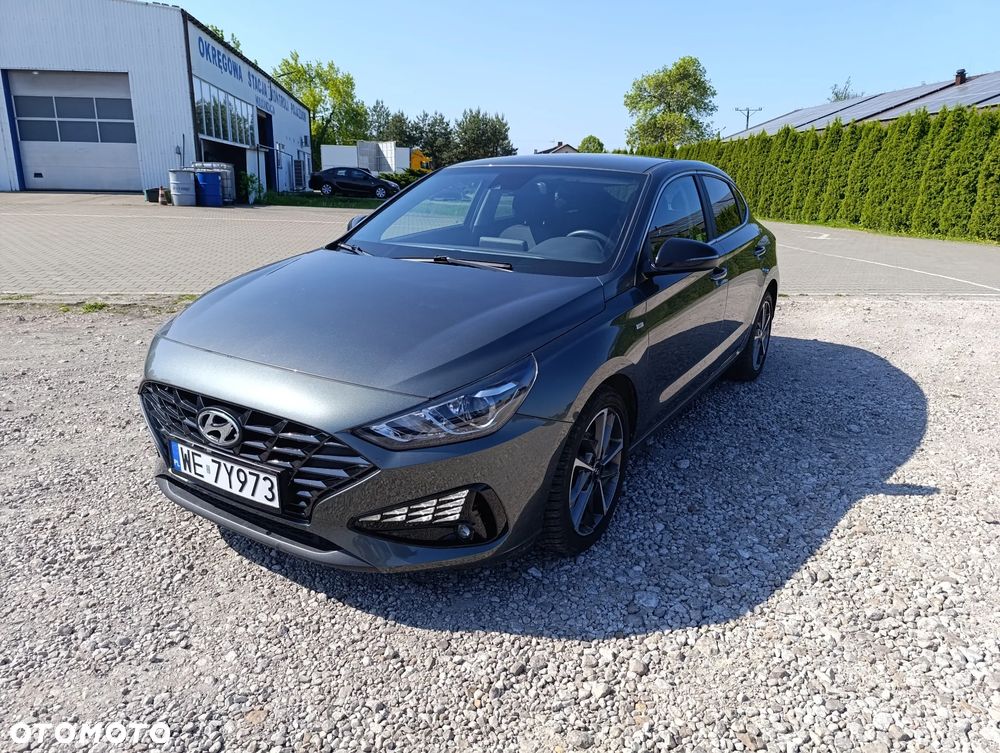 Hyundai i30 1.5 T-GDI 48V Smart DCT - 1