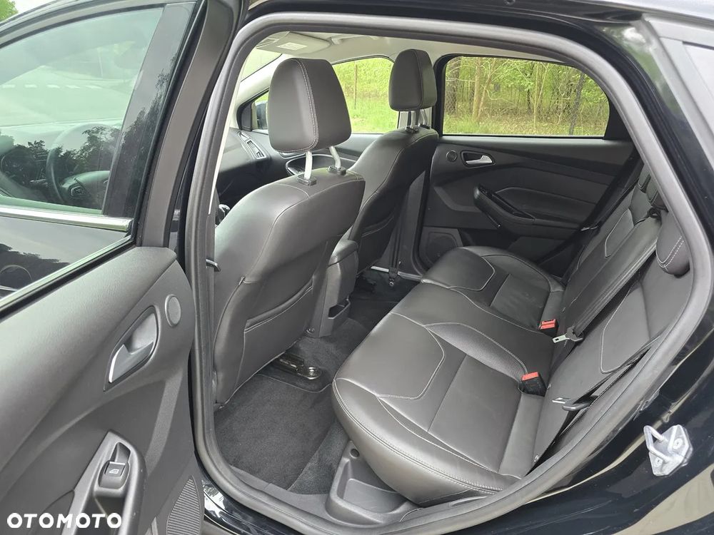 Ford Focus - 17