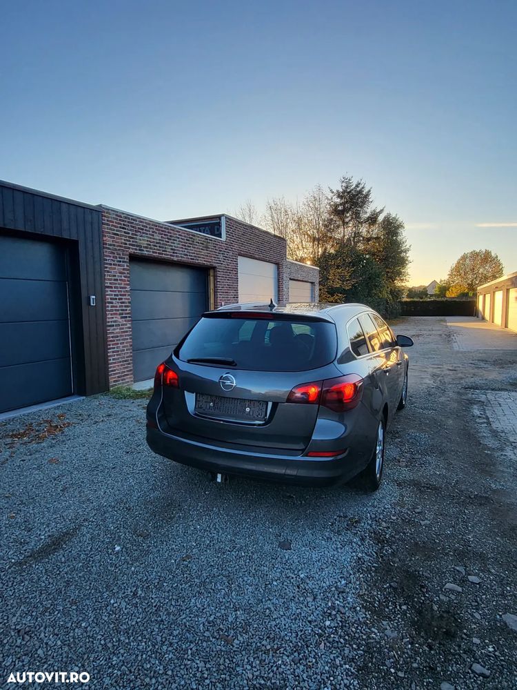 Opel Astra 1.7 CDTI DPF Sports Tourer Edition - 14