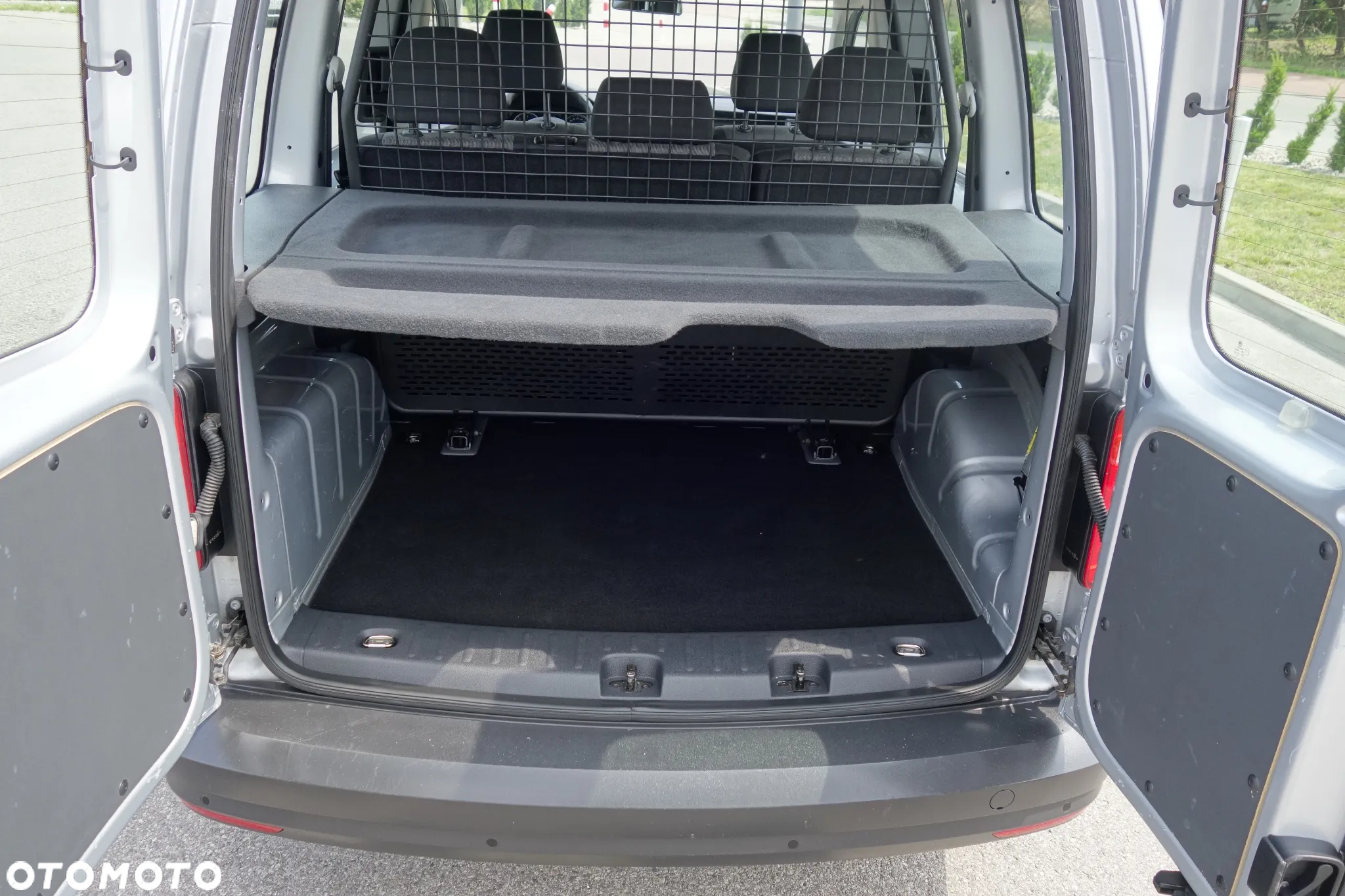 Volkswagen Caddy 2.0 TDI Trendline - 17