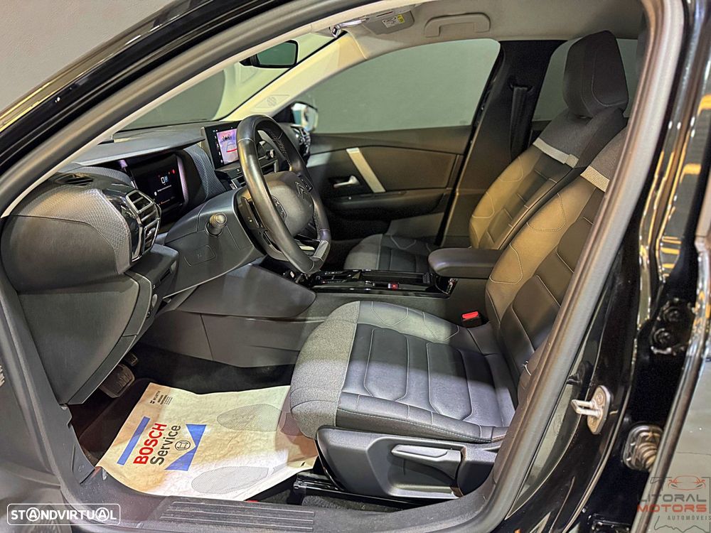 Citroën C4 X 1.2 PureTech Shine EAT8 - 15