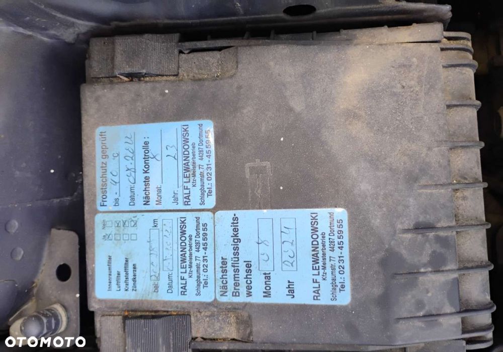 Volkswagen Touran - 24