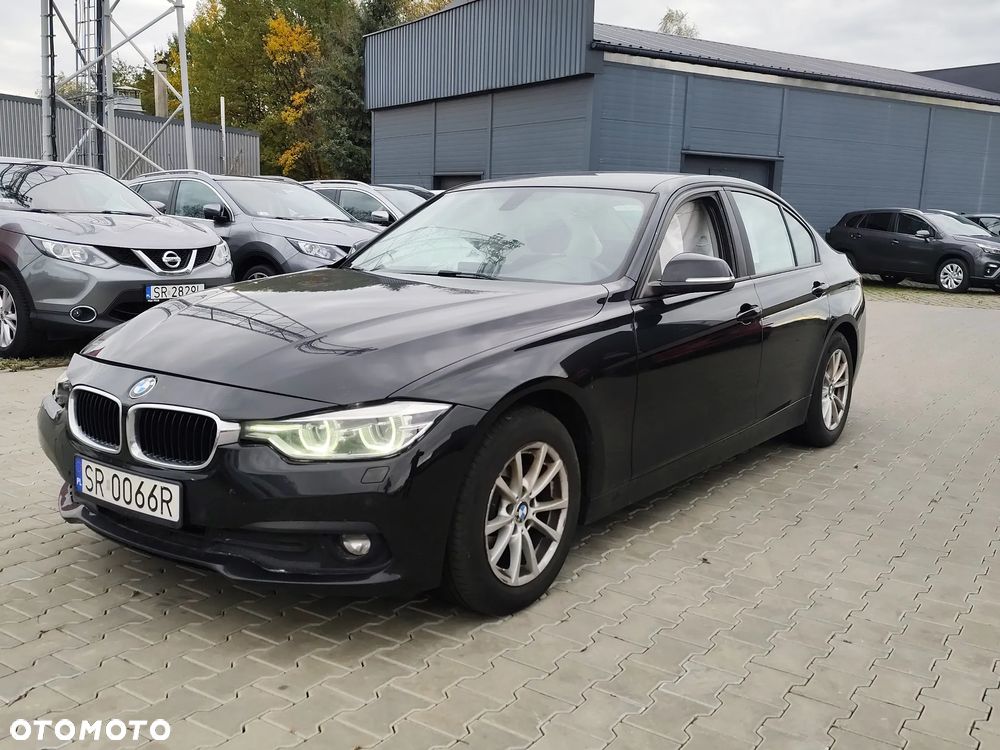 BMW Seria 3 318d - 1