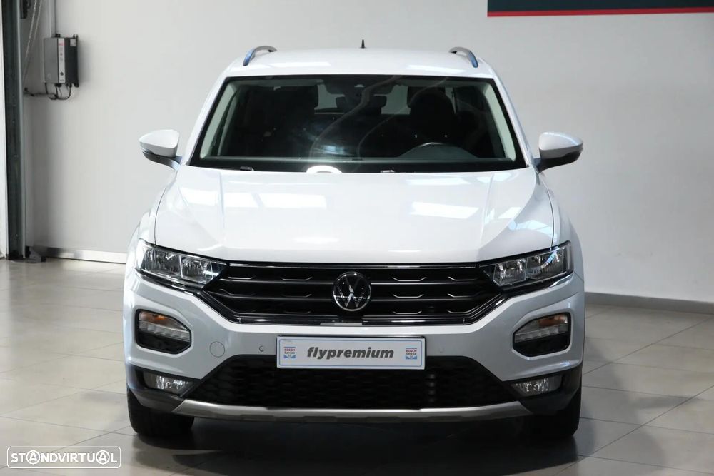 VW T-Roc — photo 2