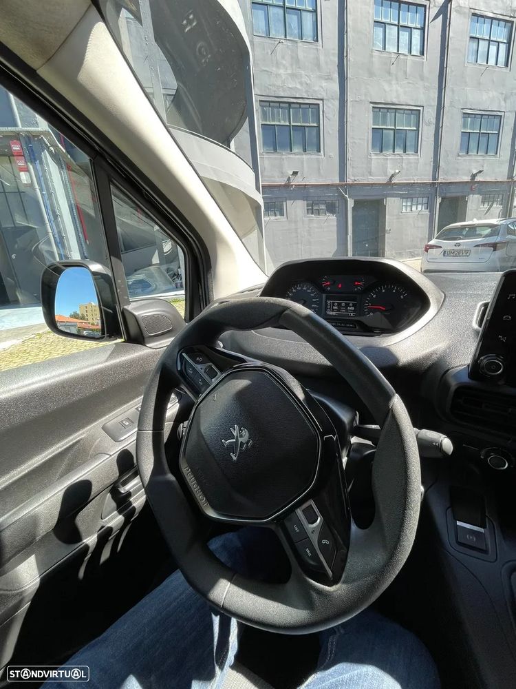 Peugeot PARTNER ASPHALT STANDARD 1.6 BLUEHDI 100CVM5 - 23