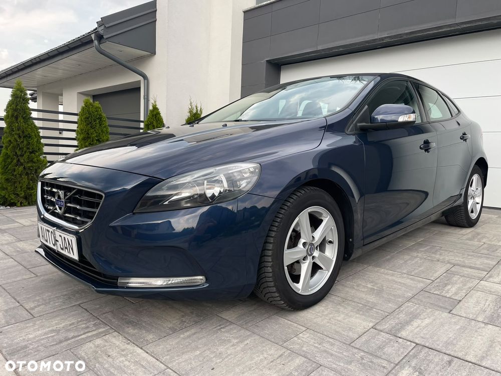 Volvo V40 D2 Summum - 9