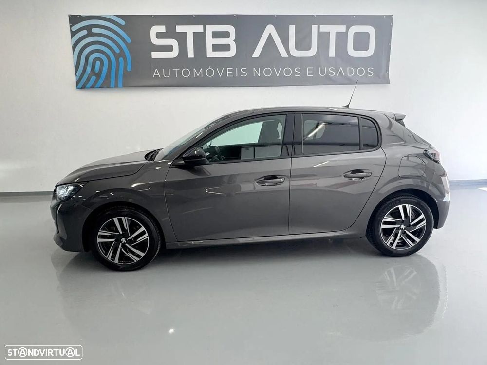 Peugeot 208 - 5
