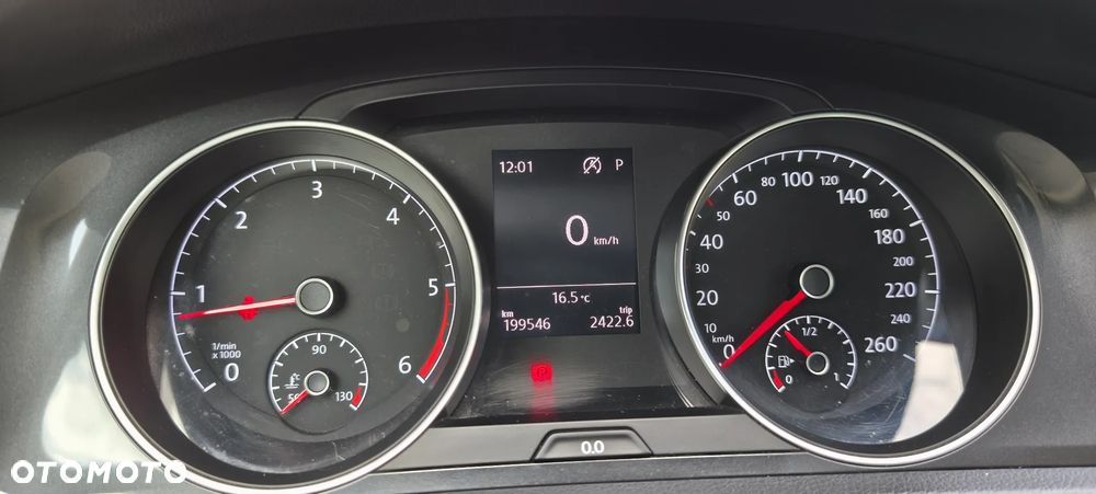 Volkswagen Golf - 19