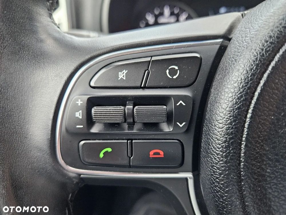 Kia Sportage 1.7 CRDI 2WD ISG Vision - 20