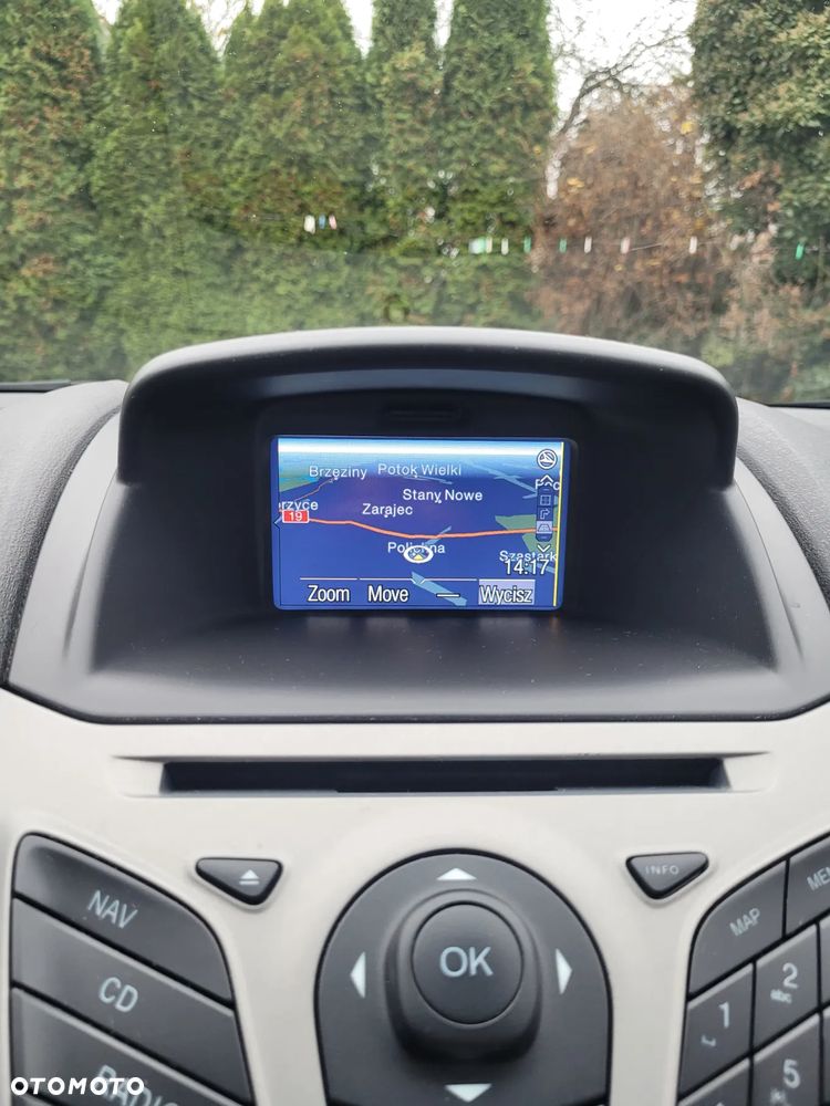 Ford Fiesta 1.6 TDCI SYNC Edition - 28