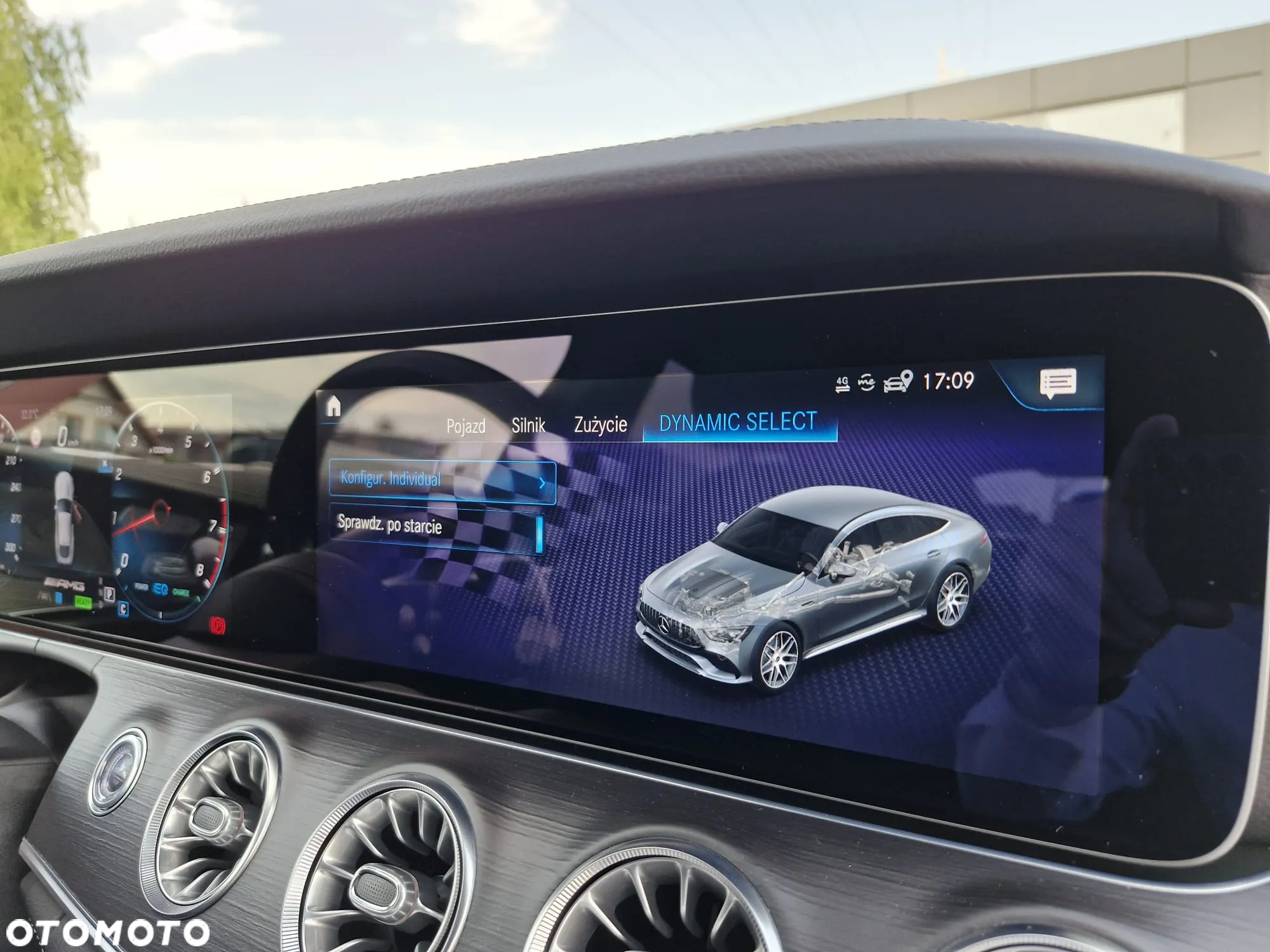 Mercedes-Benz AMG GT 43 4-Matic+ - 27