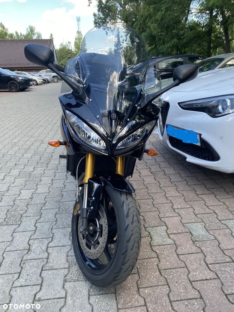 Yamaha FZ8 - 22
