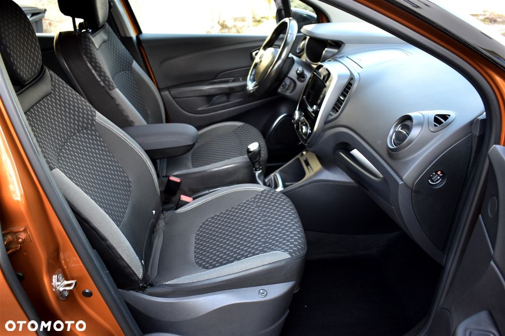 Renault Captur 0.9 Energy TCe Intens EU6 - 23