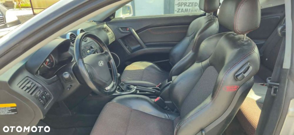 Hyundai Coupe - 6